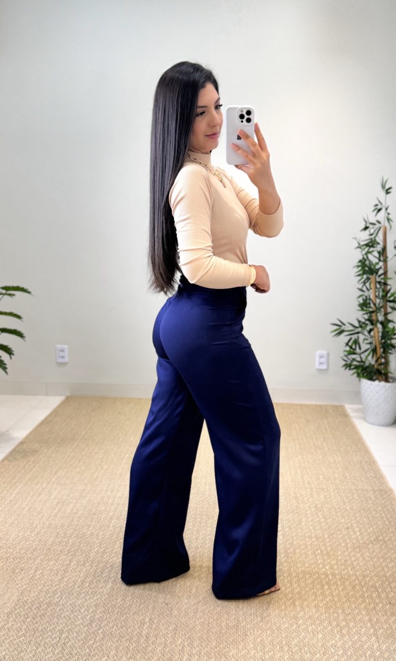 calça pantalona calista