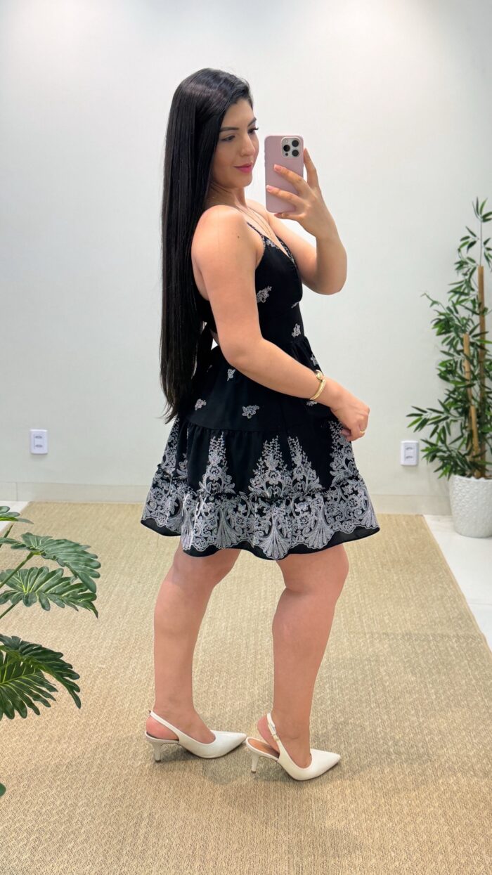 vestido kesia (preto) vestido kesia (preto)