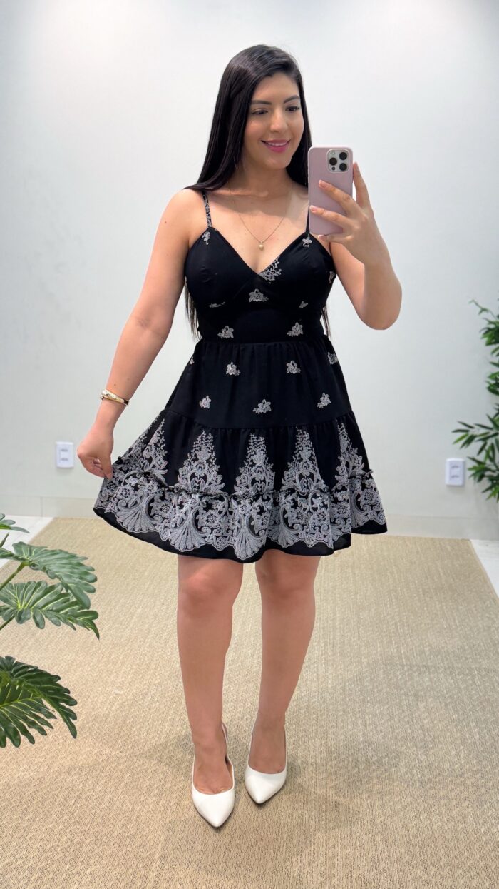 vestido kesia (preto) vestido kesia (preto)