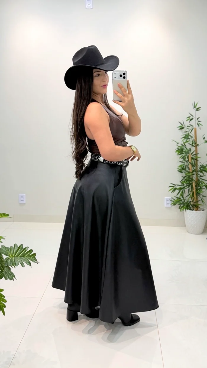 saia midi bety (preto) (cópia) saia midi bety (preto) (cópia)